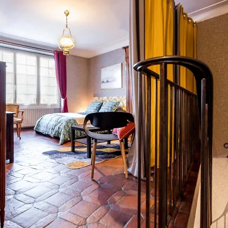 Feriehus Au Centre De Saint-pere-en-retz, Proche Plages, Standing Chateau, 3 Chambres, Terrasse Solarium - Fr-1-306-1261 *