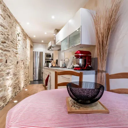 Au Centre De Saint-pere-en-retz, Proche Plages, Standing Chateau, 3 Chambres, Terrasse Solarium - Fr-1-306-1261 *