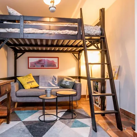 Au Centre De Saint-pere-en-retz, Proche Plages, Standing Chateau, 3 Chambres, Terrasse Solarium - Fr-1-306-1261